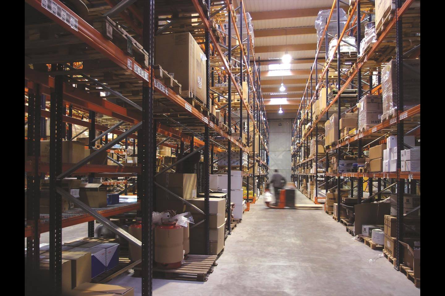 Deux plateformes HYDRALIANS Logistiques